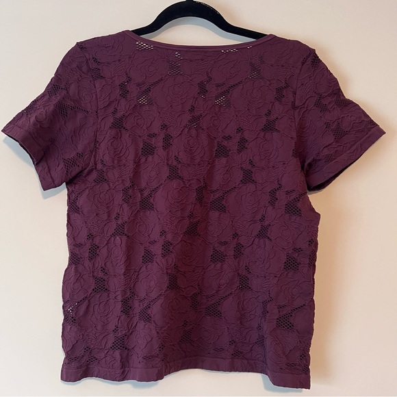 Torrid Burgundy Floral Lace Short Sleeve Top - Picture 6 of 6